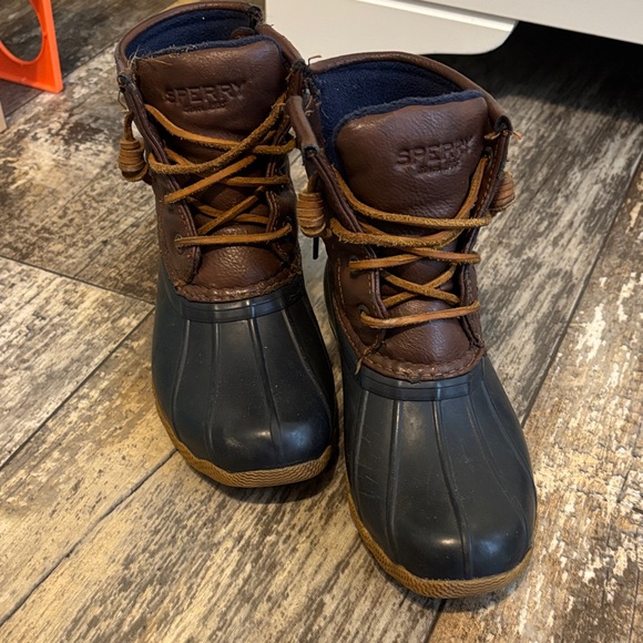 Sperry Dark Brown and Navy Duck Boots - Picture 1 of 3